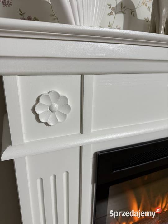 Kominek Vintage Love drewniany rękodzieło wkład