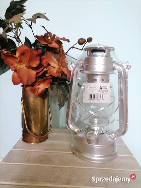 Lampa naftowa 24