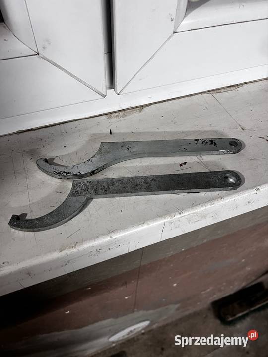 Klucze do zawieszenia gwintowanego BC RACING Morąg sprzedam