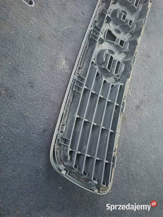Grill 8D0 853 651 J Audi A4 B5 a20 osobowe Części samochodowe