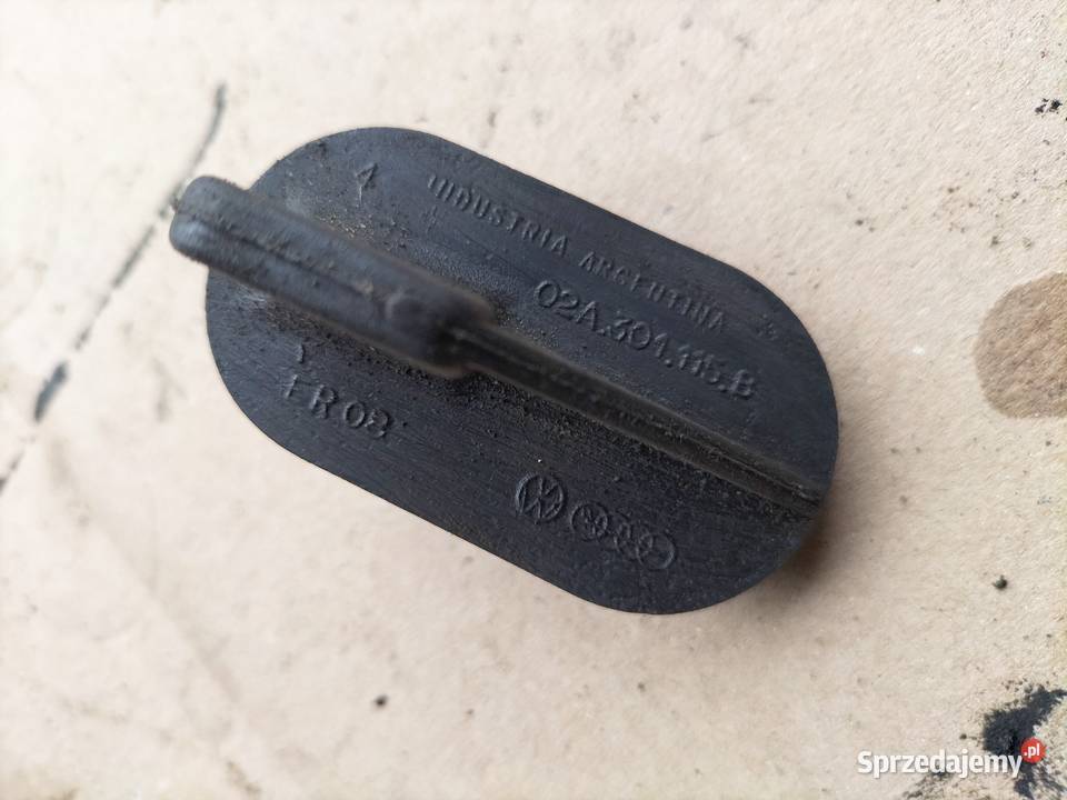 AUDI VW ZASLEPKA KOREK SKRZYNI BIEGÓW 02A301115B osobowe Kamień-Kolonia