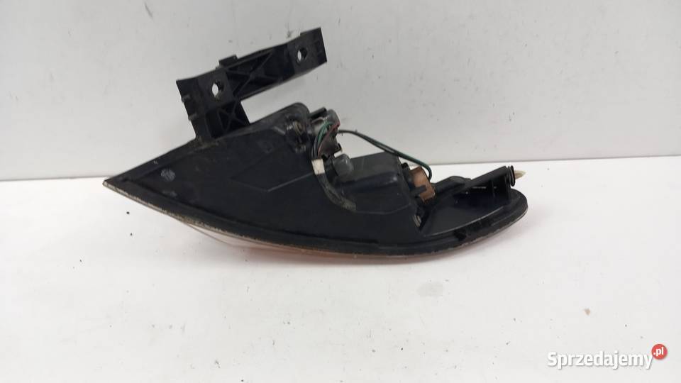 HONDA CIVIC VIII UFO HB LAMPA TYŁ LEWA Zbierkowo