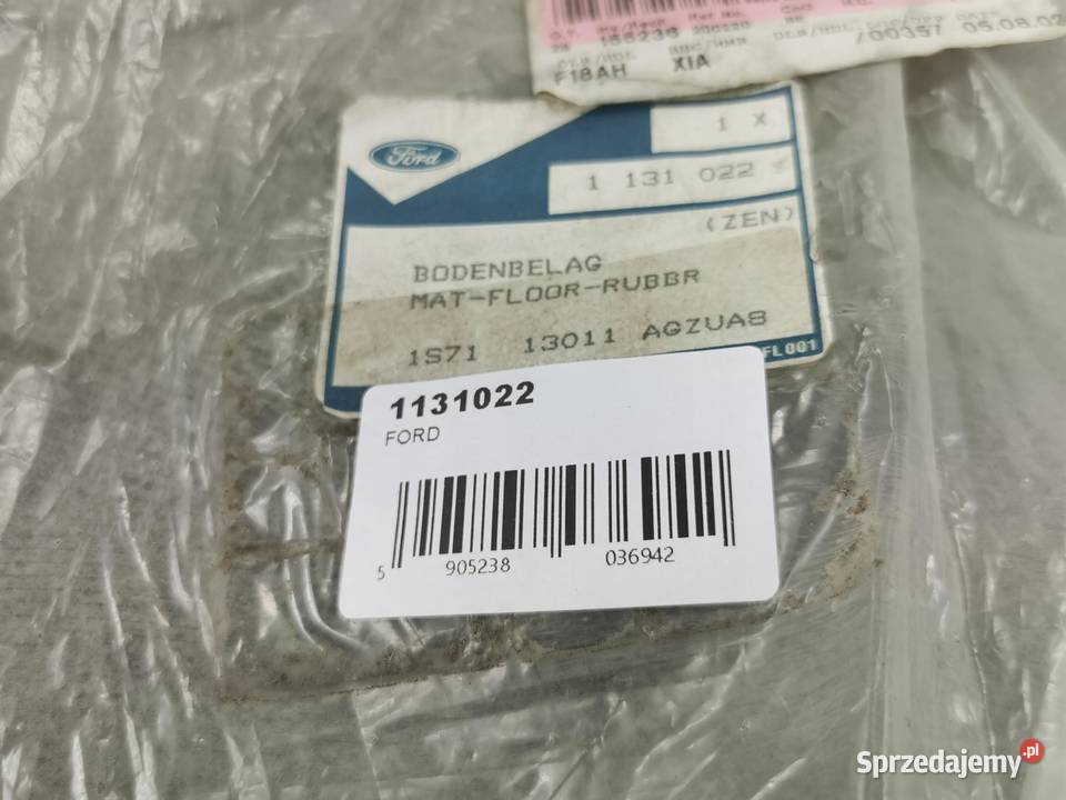 DYWANIK WELUROWY PRZÓD FORD NOWY ORYGINAŁ