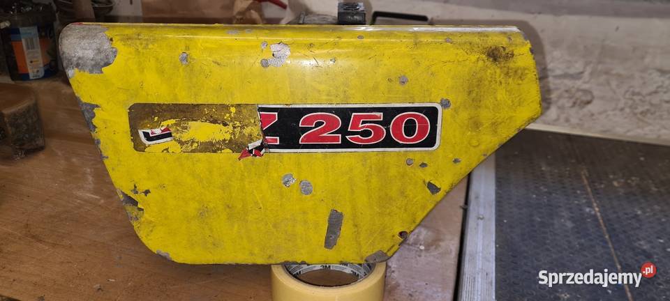 MZ ETZ 250 boczek lewy z obudową filtra Buczkowice