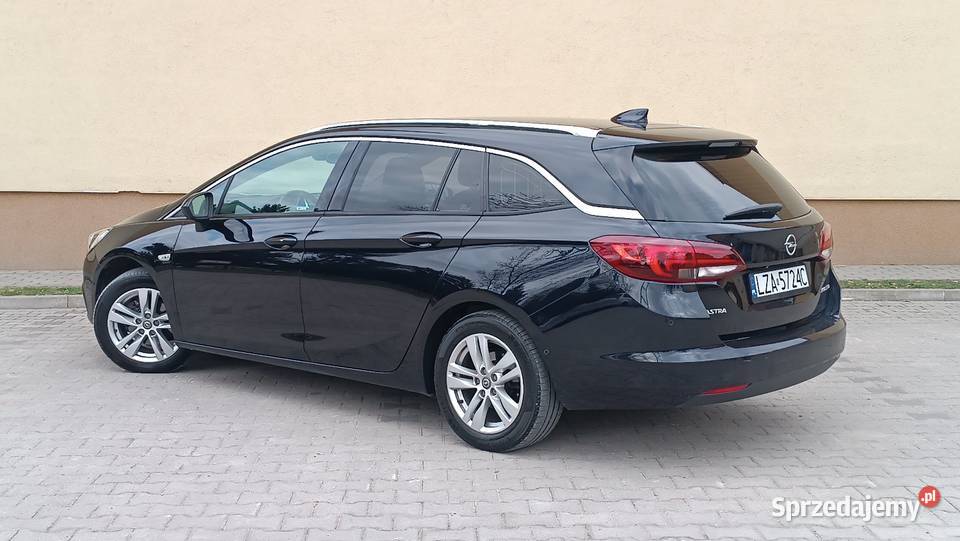 Opel Astra K 2018Full LED matrixoryginalny system Start-Stop Zamość