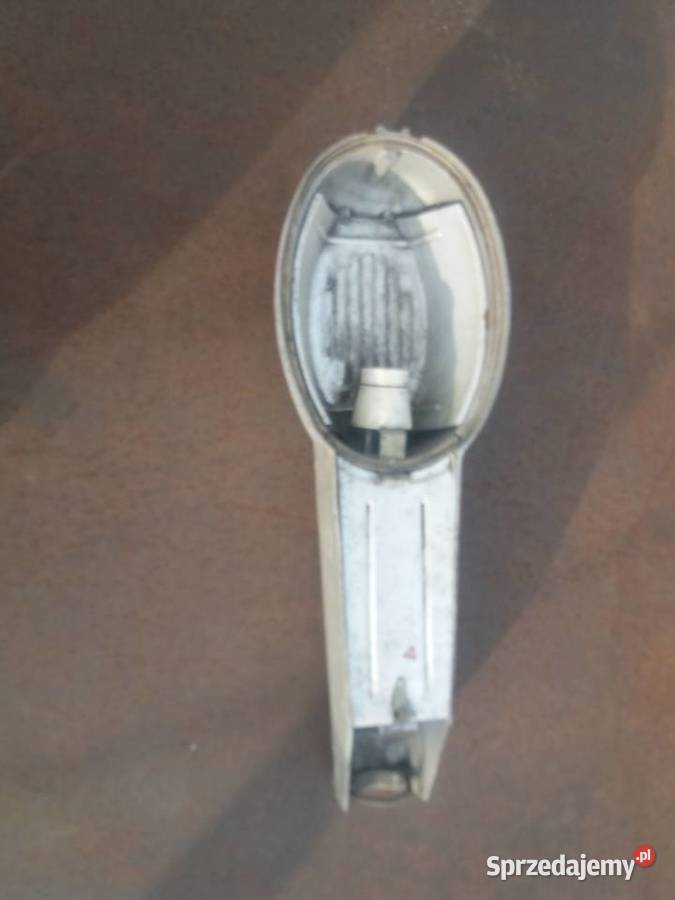 lampa uliczna z 1989 roku Gliwice