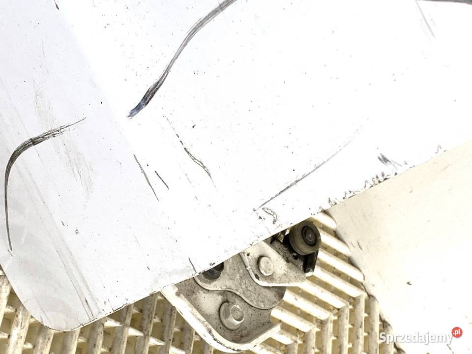 DRZWI PRAWY TYŁ PRZESUWNE EZW NISSAN NV200 podkarpackie