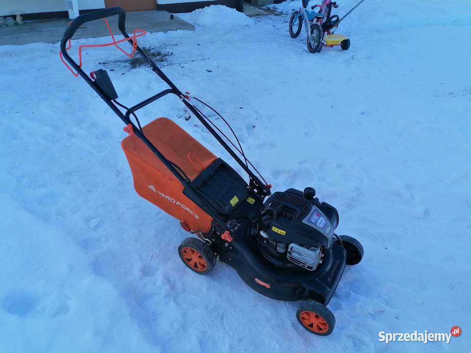 Kosiarka spalinowa Yard Force silnik Dom i Ogród Przysucha