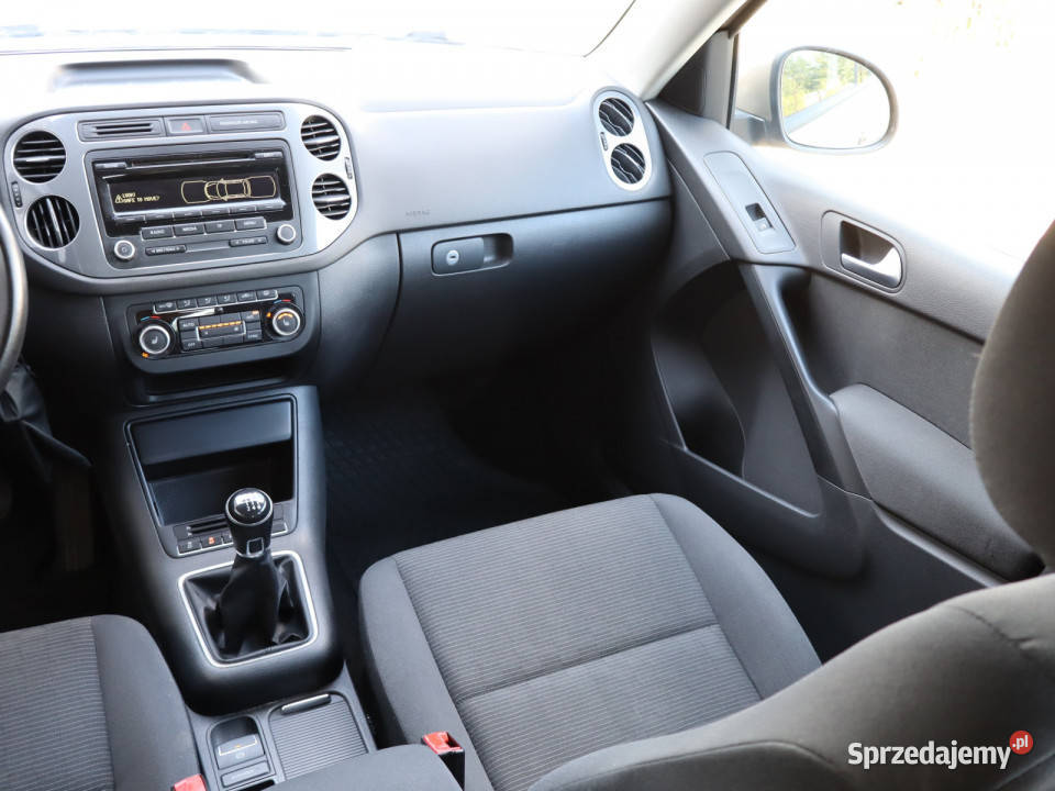 VW Tiguan 14 TSI beżowy