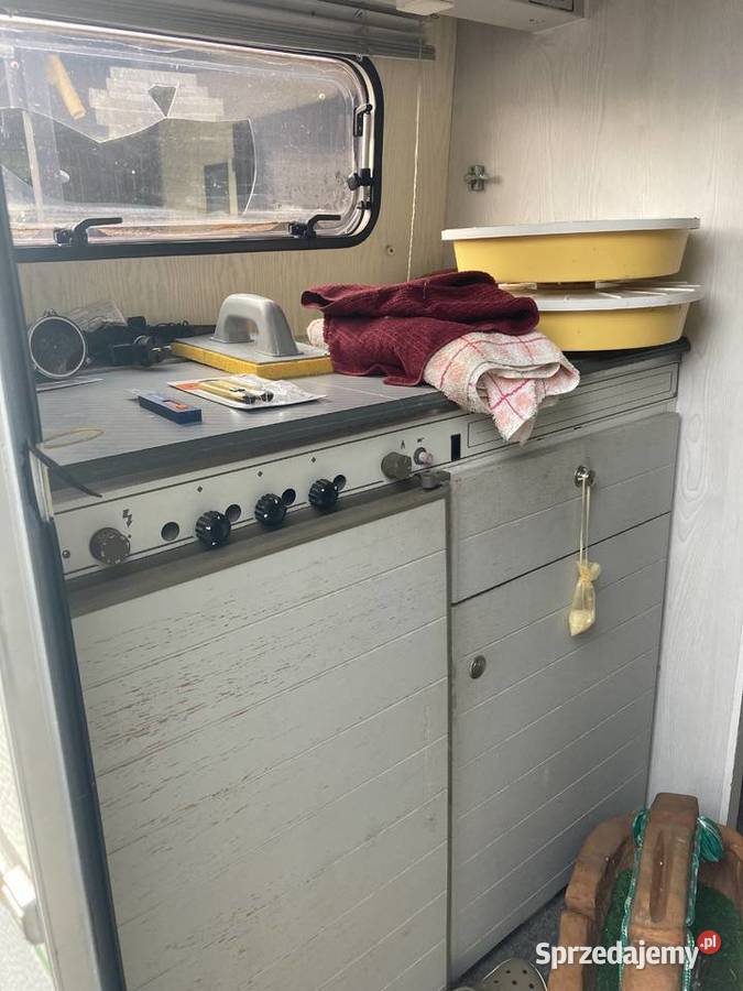 Przyczepka kampingowa campingowa Chateau 330