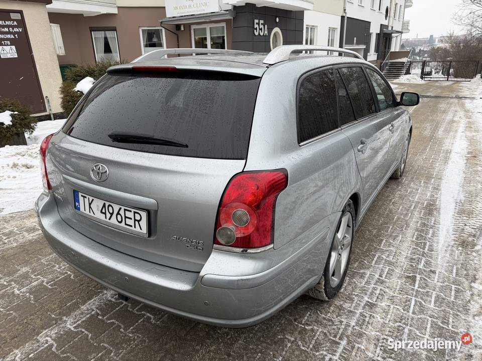 Toyota Avensis 2008 Lift Kombi HAK nieuszkodzony Kielce
