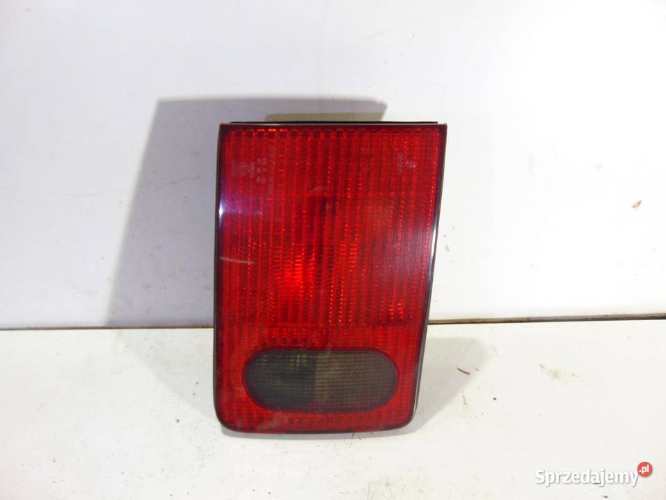 LAMPA LEWA TYLNA TYŁ KLAPY AUDI A8 D2 4D0945093E Lampy tylne wielkopolskie