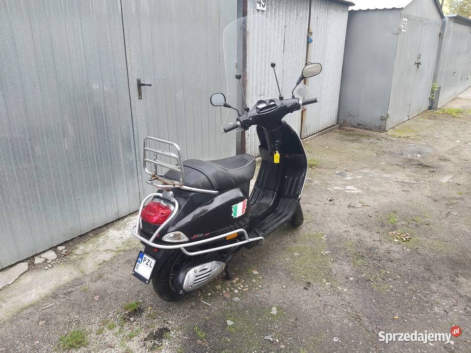 Skuter Piaggio Vespa