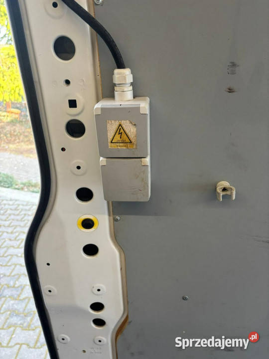 Renault Master 23 1402021L3H2Przetwornica 230V Renault Złotniki Kujawskie