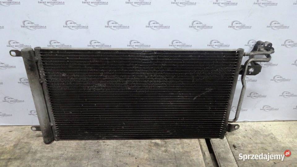 SKODA ROOMSTER LIFT 12 TSI 11r chłodnica