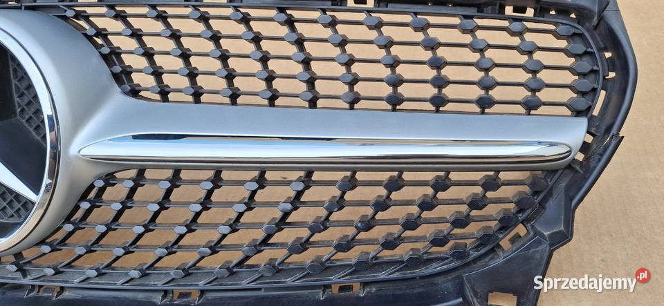 MERCEDES CLA W117 LIFT ATRAPA CHŁODNICY EMBLEMAT osobowe Atrapy Bieleń sprzedam