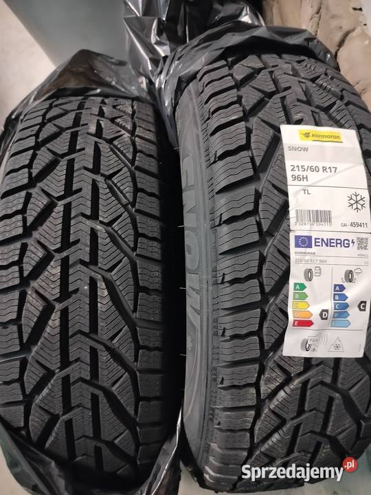 Opona zimowa 215 60 R 17 Opony i felgi Łańcut sprzedam
