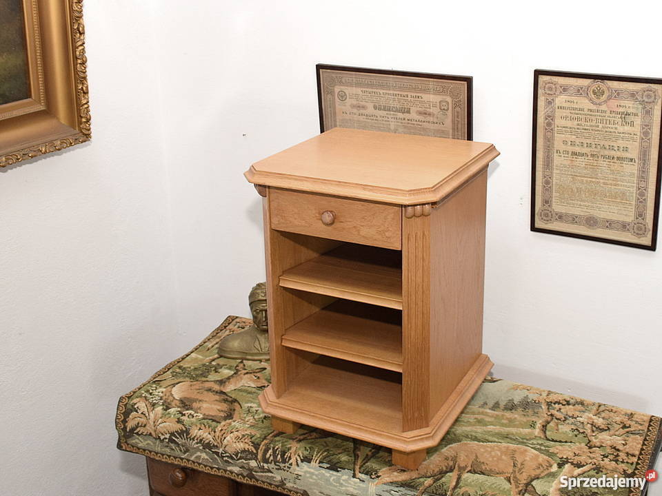 ŁADNA DĘBOWA SZAFKA Z WYSUWANYM BLATEM STOLIK