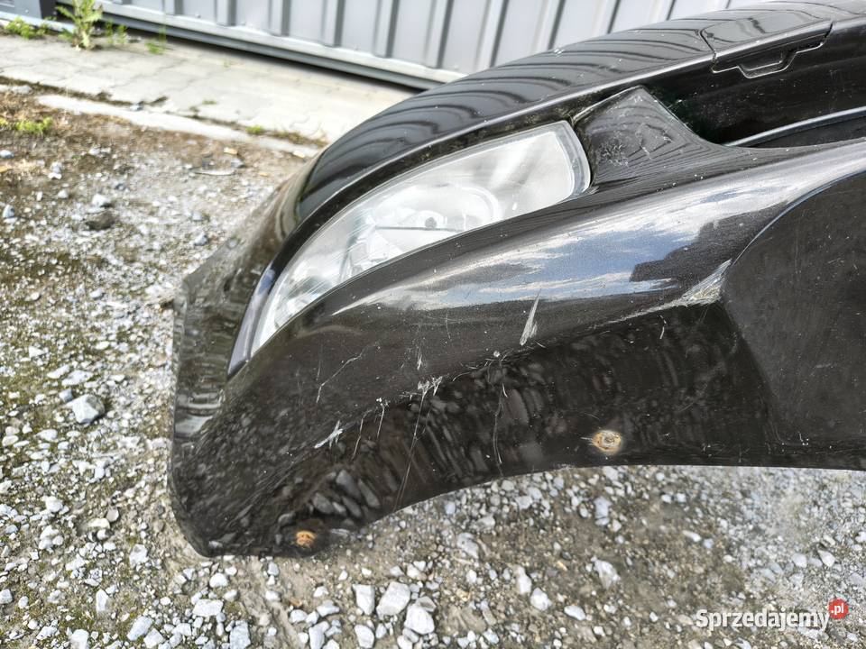 Zderzak przedni Skoda Superb 2012 Kod lakieru mazowieckie Radom sprzedam