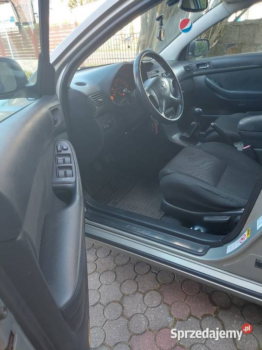 Toyota Avensis 18 vvti benzyna LPG Złocieniec