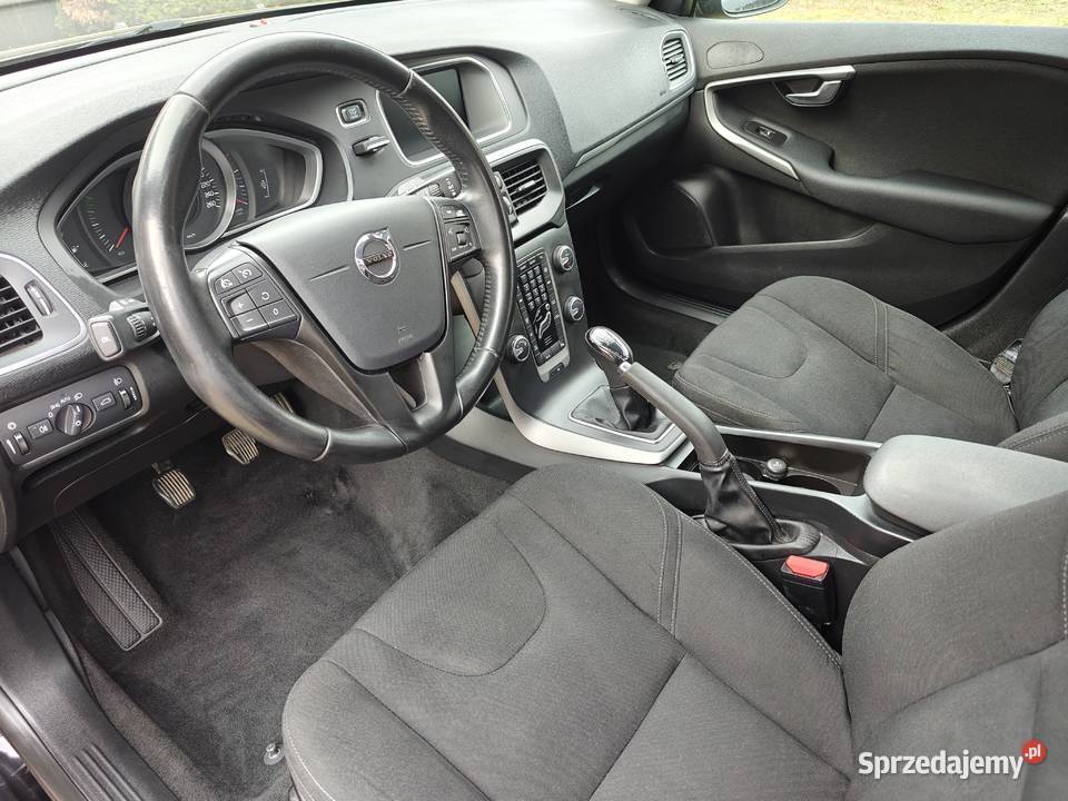 Volvo V40 2016 120 1 9693 Diesel Nawigacja kurtyny powietrzne Lublin