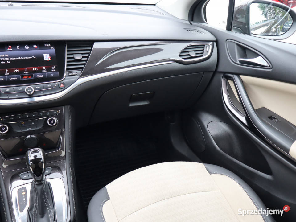 Opel Astra 14 T gniazdo USB Katowice