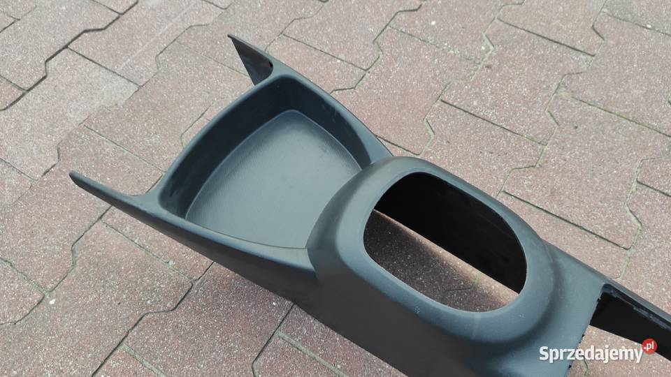Toyota Yaris II tunel środkowy Rok produkcji 2007 Otwock