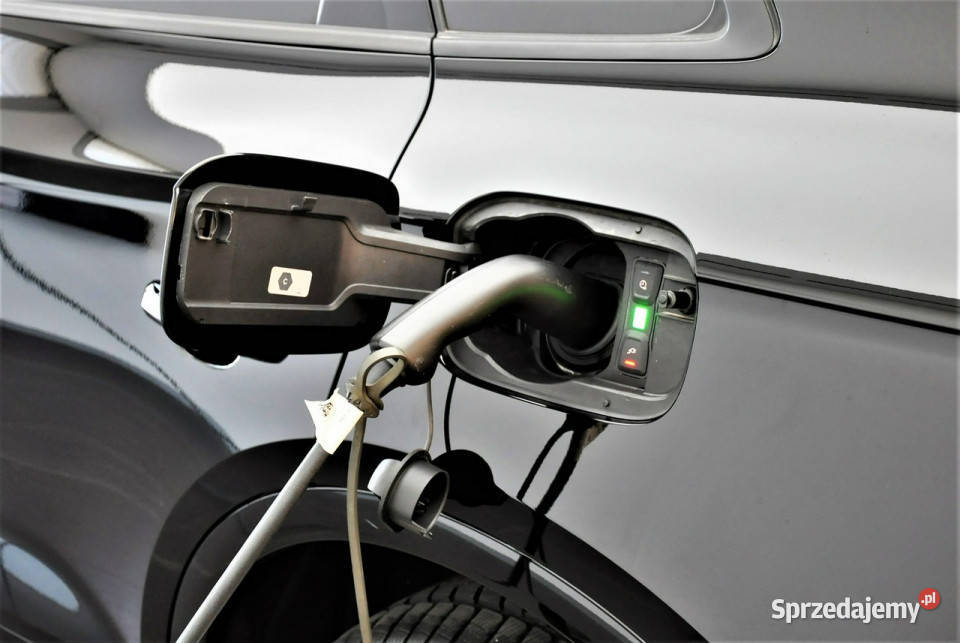 Audi Q5 55 TFSI e 36 quattro Plug In Sline ogrzewanie postojowe Kielce