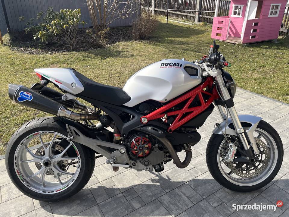 Ducati Monster 1100