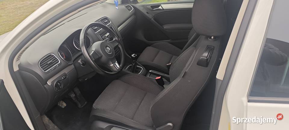 Volkswagen Golf 6 20tdi nieuszkodzony Staszów sprzedam