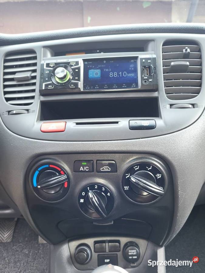 KIA RIO II 14 100 z 2007roku Chorzów