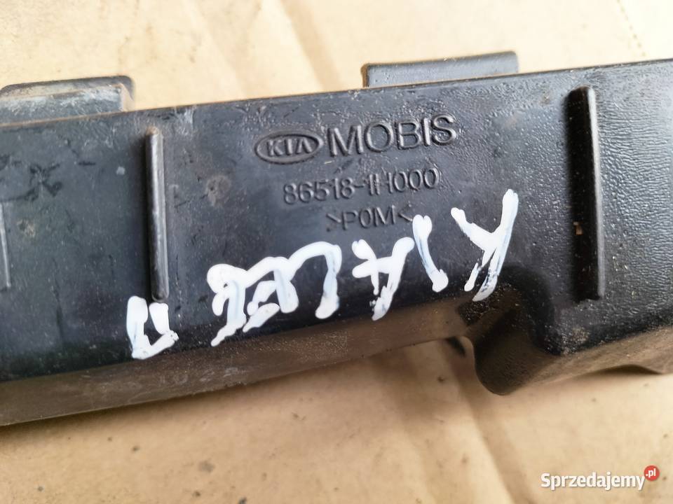 KIA CEED 3 865181H000 ŚLIZG UCHWYT ZDERZAKA Kamień-Kolonia