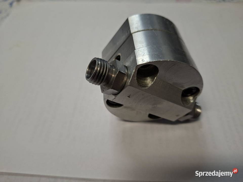 Pompa hydrauliczna Orsta ADG16 TGL 10859 Kępno sprzedam