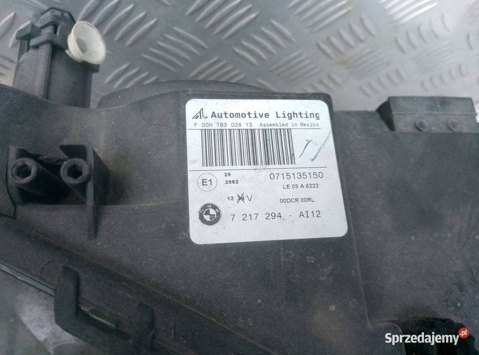 BMW X3 F25 2013 Przód strona prawa Lampa