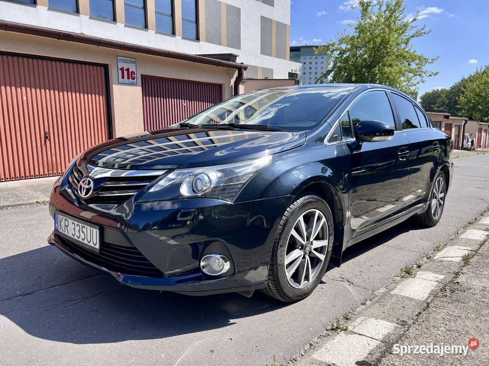 Toyota Avensis III 18 Premium benzyna automat CD małopolskie sprzedam