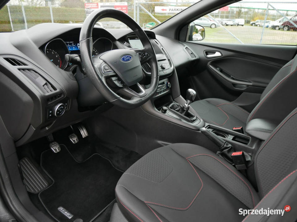 Ford Focus 15 EBoost 150 Eu6 Kombi ST Line Goczałkowice-Zdrój sprzedam