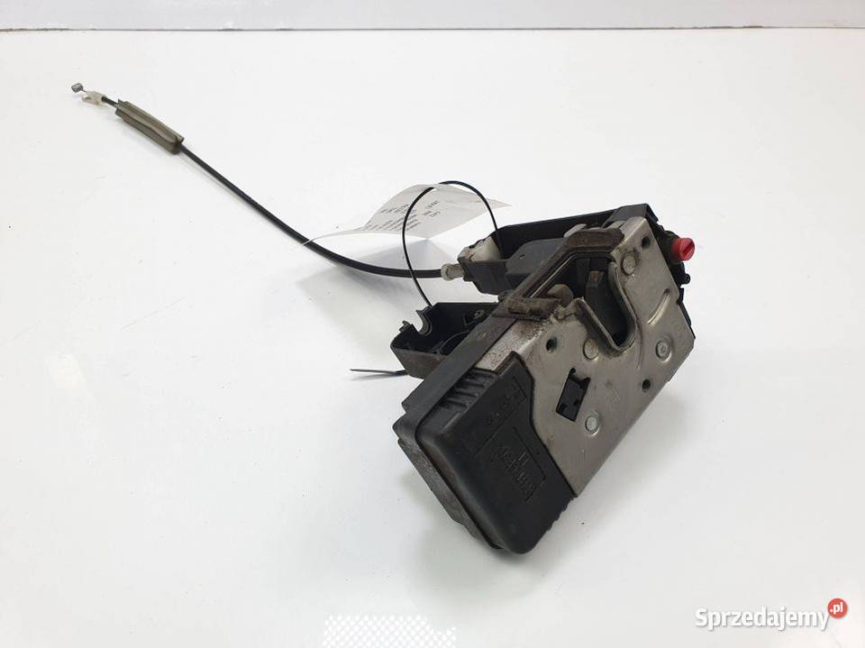 ZAMEK DRZWI LT OPEL VECTRA C 13157758 osobowe Lipno