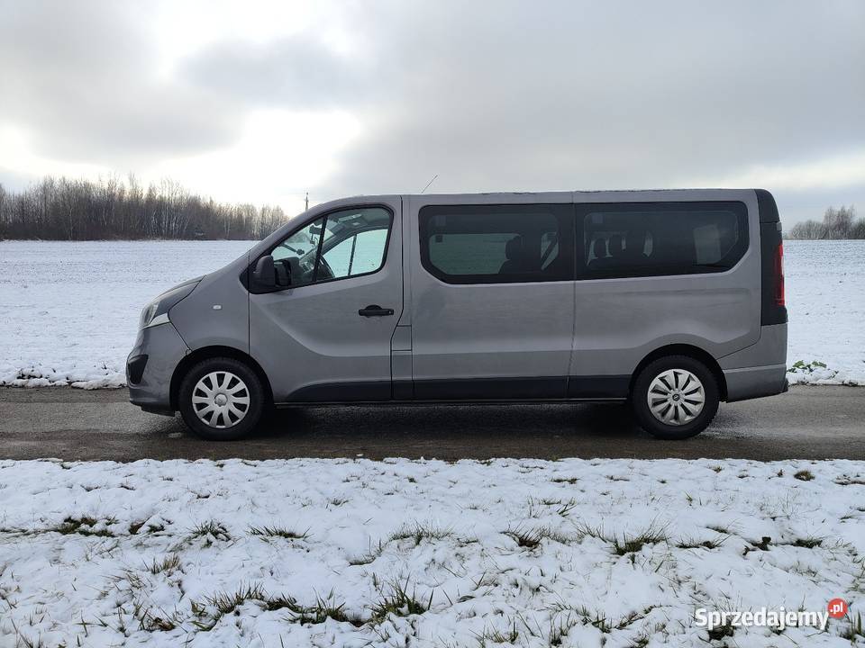 Opel Vivaro B LONG 16 BiTurbo 140 2015 9 os gniazdo AUX świętokrzyskie Bogoria