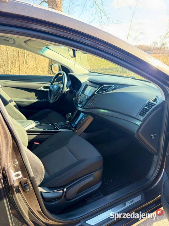 Hyundai i40 17 CRDi 141 automat polski salonu Nisko