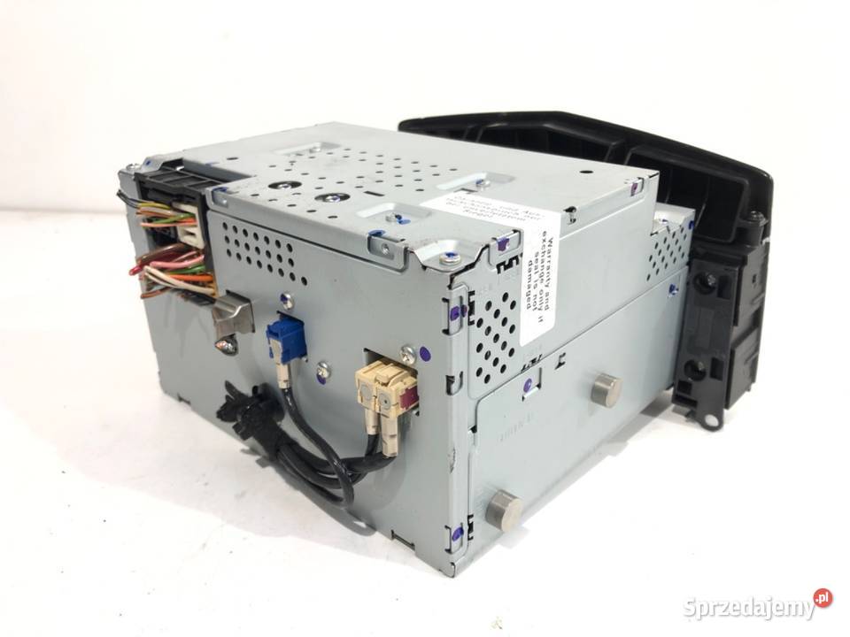 RADIO MERCEDES W204 A2049008605 0715 ODTWARZACZ