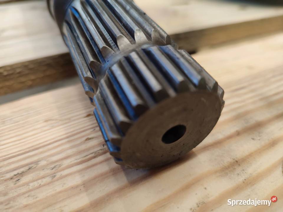 Mechanizm różnicowy Fendt 820 15x347450400403 sprzedam