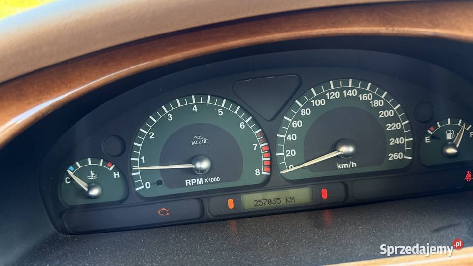 Jaguar SType 42 V8