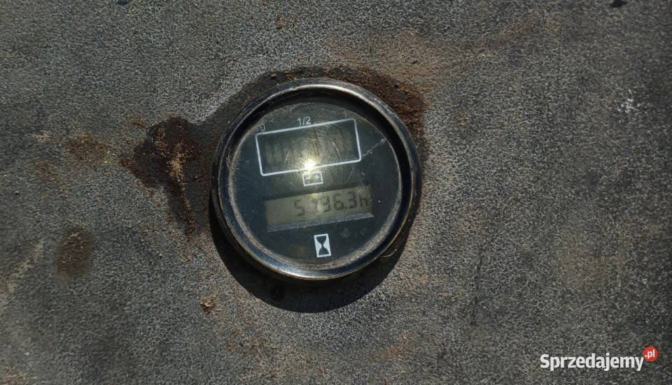 Elektryczny wózek widłowy prowadzony z Izabelin