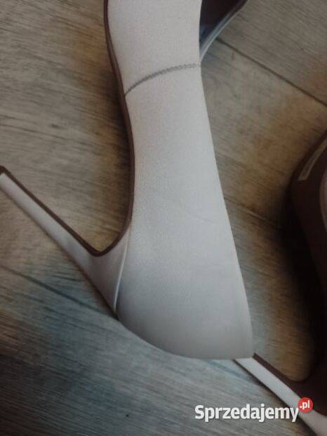 3940 ASOS DesignBiałe czółenka szpilki Kraków