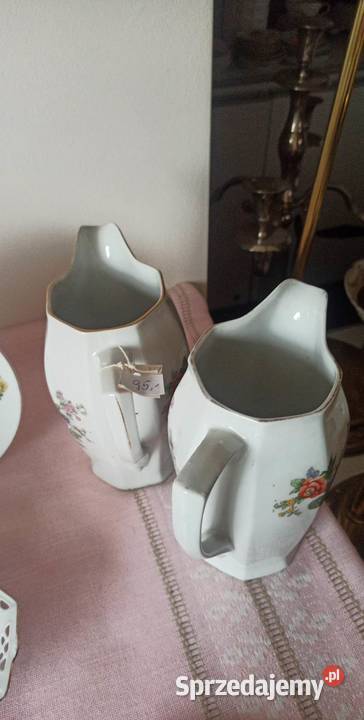 Dzbanek z pawiem biała porcelana
Bez sygnatury
O Gdańsk