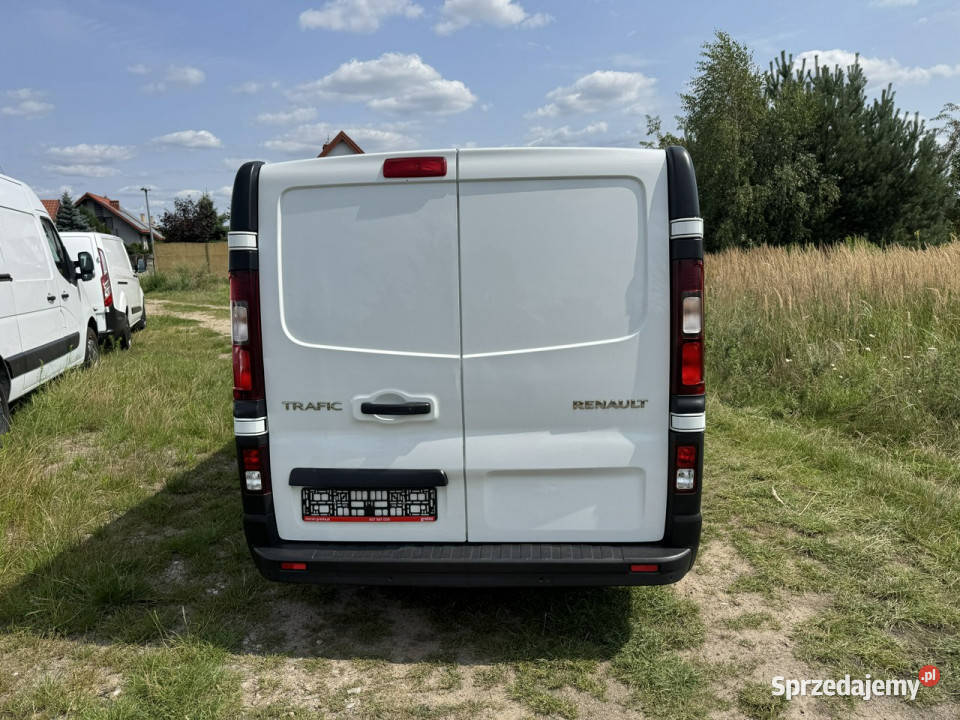 Renault Trafic 20DCI 120 L2h1 DŁUGI Klima PDC Turek sprzedam