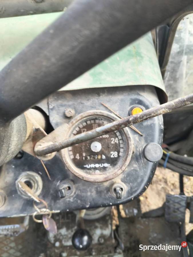 Ursus C330 z turem 3 sekcyjnym Ciągniki Krasnobród