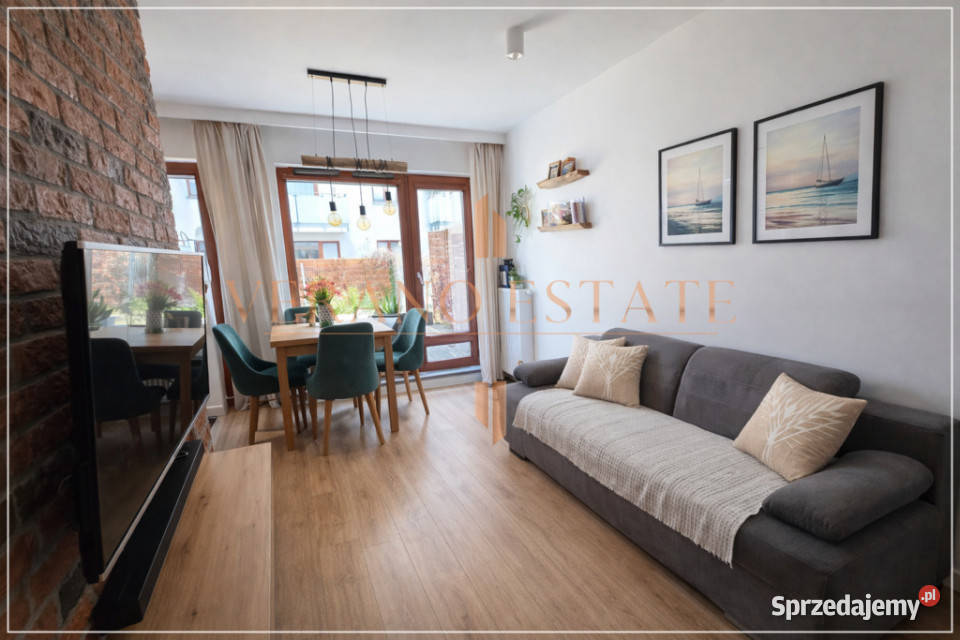 48m2 z ogródkiem 2 miejsca parkingowe 23 pok sprzedam