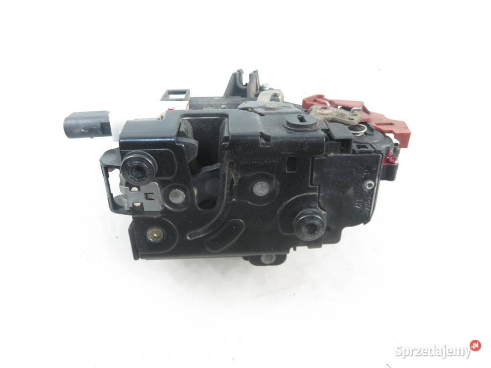 ZAMEK PRAWY TYLNY VW TOUAREG I