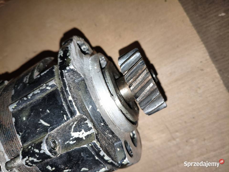 Alternator G424 Ural M66 M67 Leszno